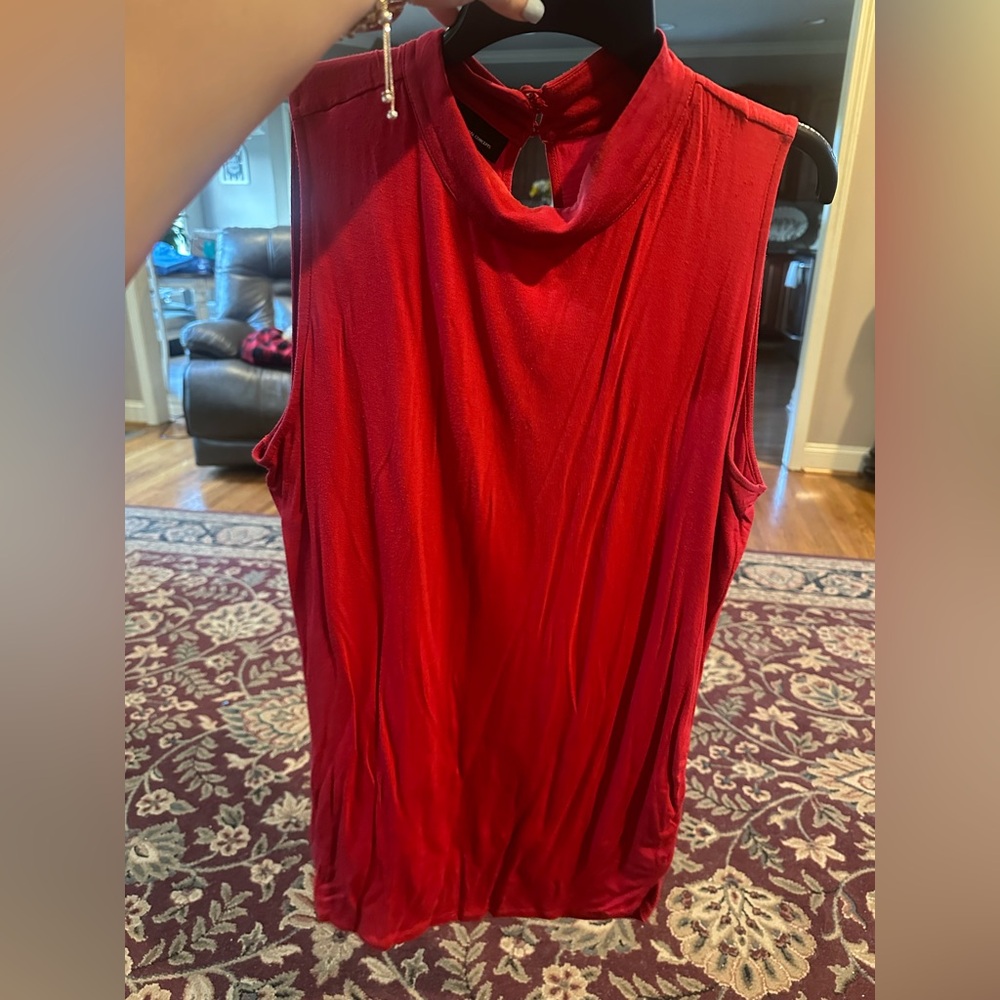 Red mock neck sleeveless blouse INC size XL